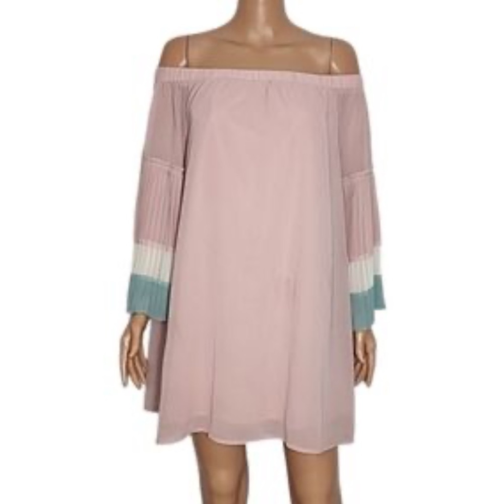 NWT ENTRO Off The Shoulder Pleated Sleeve Mini Dress